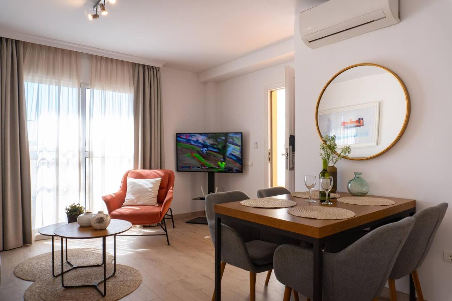 Modern Beachside Flat In Wyndham Costa Del Sol Сasa de vacaciones