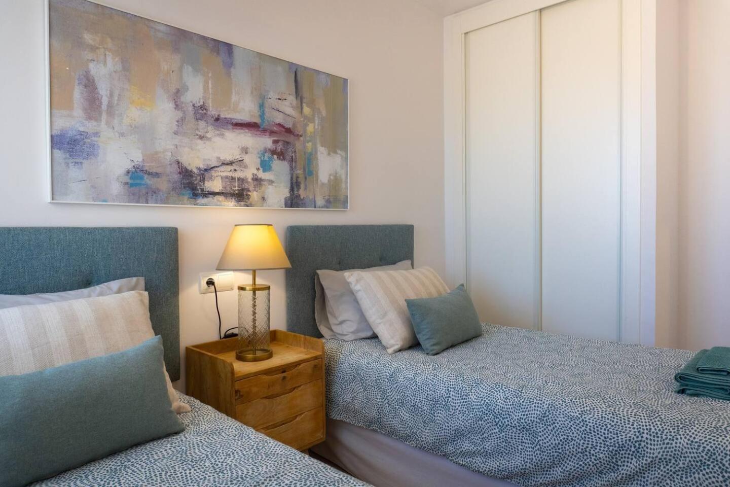 Сasa de vacaciones Modern Beachside Flat In Wyndham Costa Del Sol
